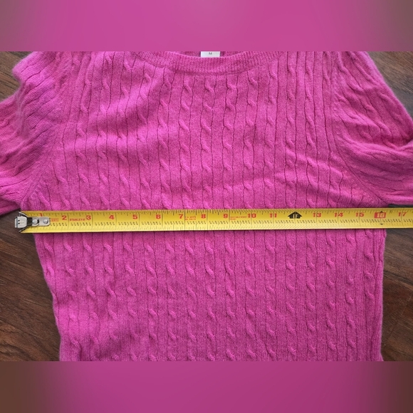 Tweeds Cashmere Pink Knit Medium Sweater - Picture 6 of 7